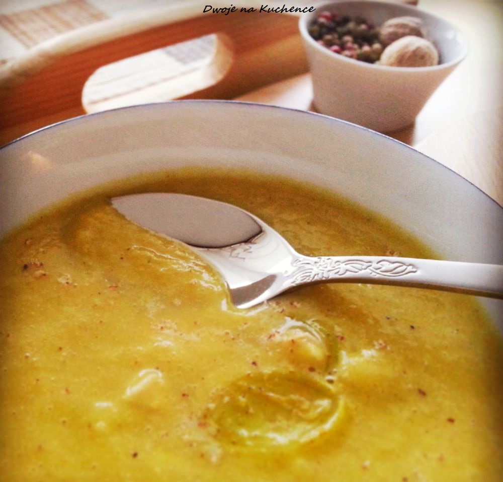 Zupa krem z pora z kurczakiem i curry