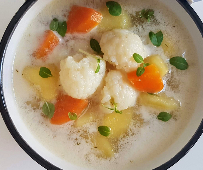 Zupa kalafiorowa – jak u mamy